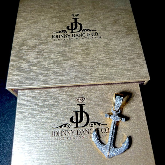 Diamond 💎 Anchor ⚓️ pendant 10K Gold 🥇.45 ct SI 💎 Johnny Dang & Co. 🔥 🙌 - Picture 1 of 6